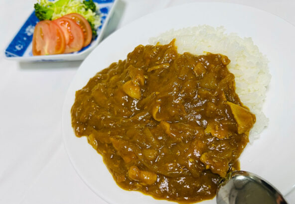 2022年2月4日_ゆかちゃんの手料理まごころカレーライス｜熊本県人吉市宿泊ハウスユーユー