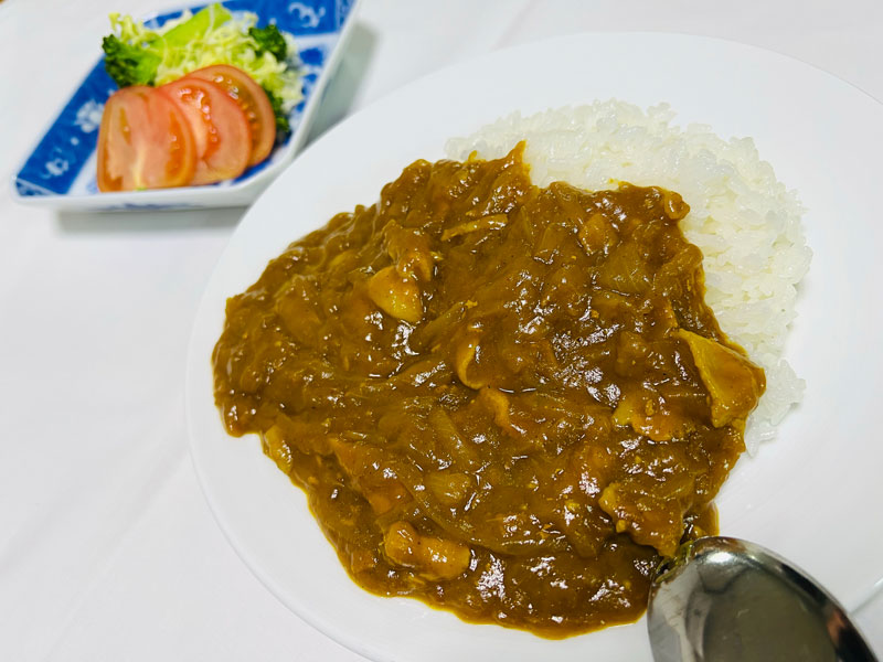 2022年2月4日_ゆかちゃんの手料理まごころカレーライス｜熊本県人吉市宿泊ハウスユーユー